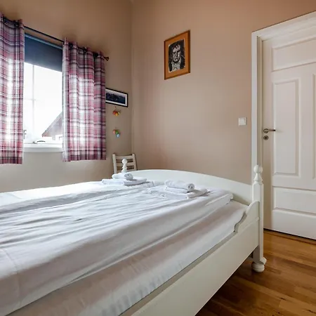 Polden, House By Дом отдыха Рамберг