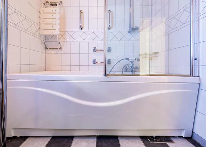 Polden, House By * ראמברג