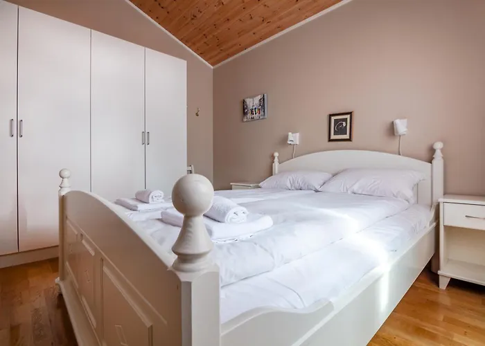 Polden, House By Semesterbostad *